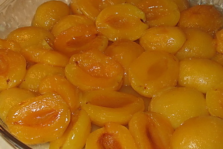 Крамбл с абрикосами и миндалем: шаг 6