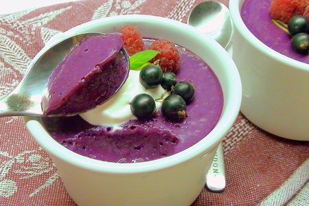 Суфле из садовых ягод со сгущённым молоком. летний десерт!: шаг 9