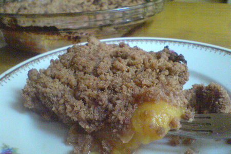 Персиковый пирог с коричной крошкой: шаг 7