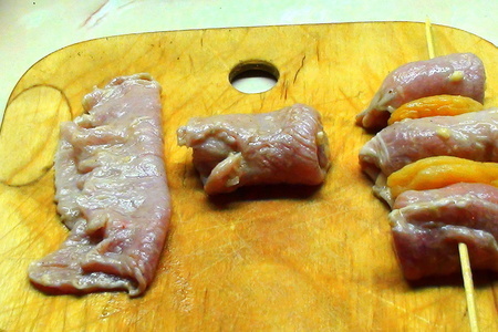 Шашлычки в стиле фьюжн! свинина с абрикосами и курица с креветками. дуэльные :): шаг 11