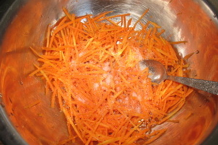 Морковный салат с грибами "по-корейски": шаг 3