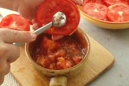 Форель с фаршированными помидорами(2 в одном): шаг 2