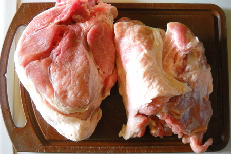 Свинина маринованная запеченная с двумя видами начинки.: шаг 1