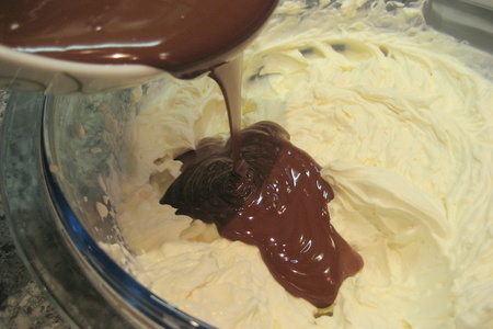 Шоколадный чизкейк с миндалем: шаг 5