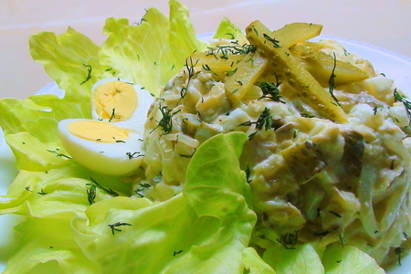 Салат из трески горячего копчения. очень вкусный салат, фирменный, от свёкра!: фото шаг 6