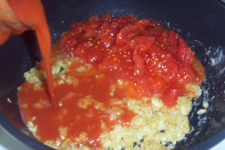 Соус "бегенди"-пюре из баклажанов с мясными рулетиками в томатном соусе.: шаг 8