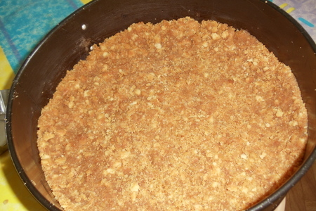 Пирог с вишнёвым желе под сливочно-шоколадным облаком (без выпечки): шаг 3