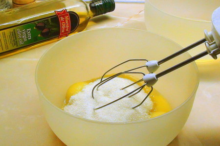 Тыквенный кекс с миндалём на оливковом масле с цитрусовым соусом.: шаг 4