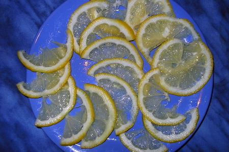 Крепы с лимонно-карамельным соусом и лимонными дольками: шаг 7