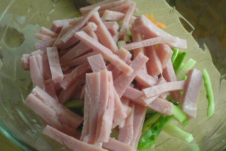 Салат  с корейской морковкой.: шаг 4
