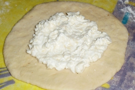 Сырные булочки с перепелиным яйцом   (по мотивам аджарских хачапури): шаг 4