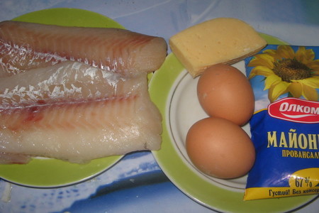 Рыба с сырным суфле, запеченная под майонезом: шаг 1