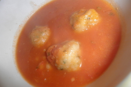 Томатный суп с фасолью и клецками с пармезаном: шаг 6