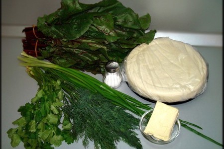 Осетинские пироги со свекольными листьями и сыром (цахараджин).: шаг 8