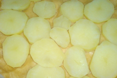 Открытый пирог с грибами и картофелем: шаг 4