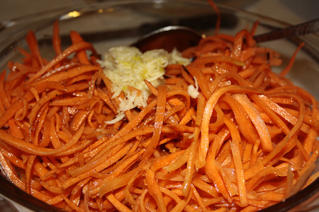 Не совсем "корейская" морковка :): шаг 5