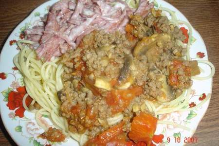 Спагетти с карбонатом.: шаг 1