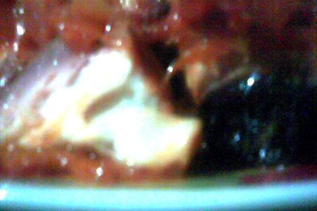Рыба под томатно-винным соусом с черносливом: шаг 5