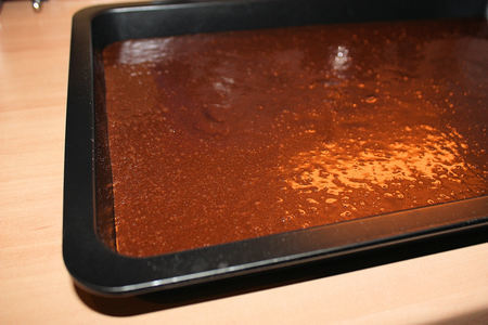 Шоколадное пирожное «пьяная вишня»: шаг 7