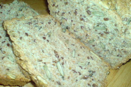 Хлеб домашний ржаной на йогурте с зёрнышками: шаг 9