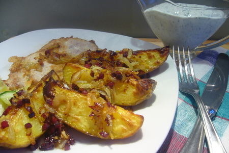 Schmelzkartoffeln („тающий“ картофель с беконом и жареным луком): шаг 5
