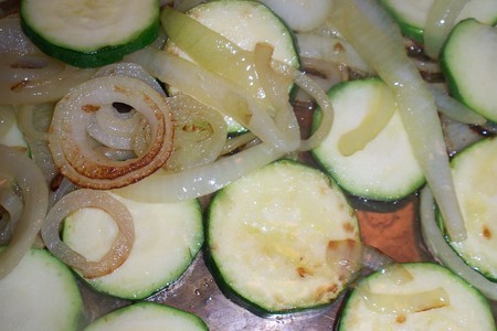 Запеканка картофельная с рыбой и цукини.: шаг 6