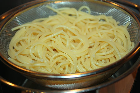 Спагетти в сливочно-лимонном соусе: шаг 3