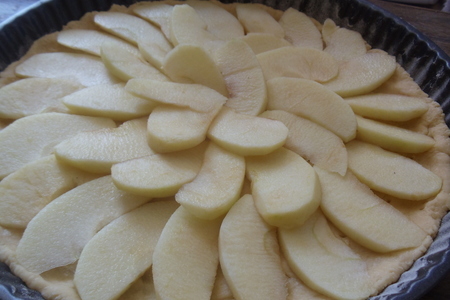 Яблочный тарт с миндально коричным кремом для прекрасной лилит: шаг 4