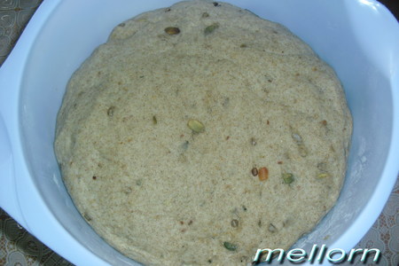 Ржано-пшеничный хлеб с семечками: шаг 4