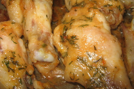 Крылышки куриные в майонезно-укропном соусе.: шаг 4