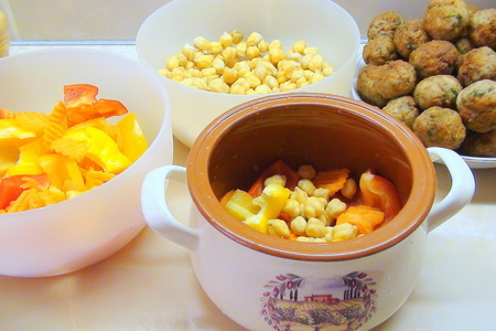 Тефтели с нутом и овощами в томатном соке. плюс похвастушки :): шаг 5