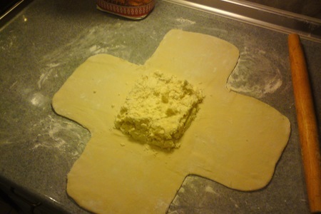 Тесто слоеное пресное  и пироги из него с разной начинкой: шаг 8