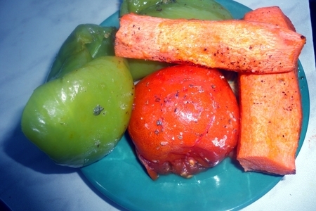 Салат из запеченых овощей и куриных желудочков: шаг 3