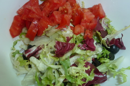 Салат "балканский" с бараниной, фетой, свежими овощами и присказкой: шаг 5