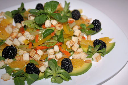 Фруктово-овощной салат с нежным корном от «белой дачи»: шаг 7