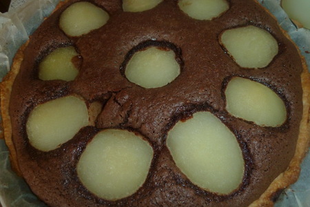 Домашний торт " шоко-груша" с консервированными грушами, шоколадом и орехами: шаг 18