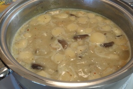 Кремовый суп с грибами и тунцом: шаг 4