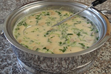 Кремовый суп с грибами и тунцом: шаг 7
