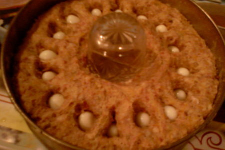 Мясной венок с перепелиными яйцами, запечённый в лаваше: шаг 4