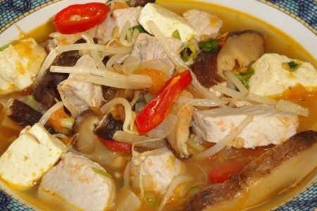 Тайский рыбный суп с тофу и грибами: шаг 9