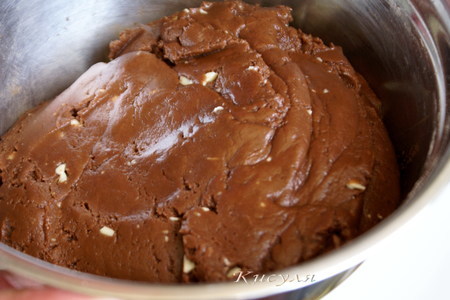 Сахарное печенье с шоколадно-ореховой пастой и белым шоколадом: шаг 4