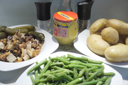 Картофельный салат с лесными грибами и стручковой фасолью: шаг 1