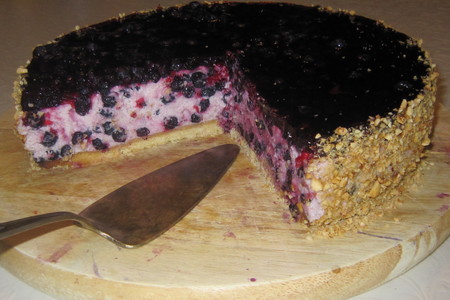 Черничный торт со взбитыми сливками: шаг 1