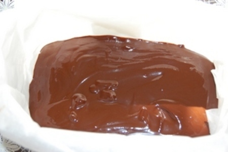 Трюфели от пьера эрме "два шоколада с карамелью на соленом масле": шаг 6