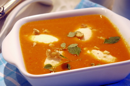 Суп из паприки с манными клецками и грецкими орехами: шаг 6