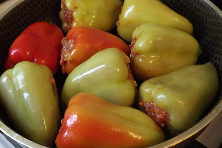 Фаршированный перец в томатно-сметанном соусе: шаг 8