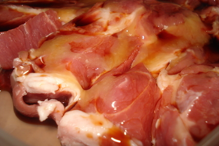 Свинство (свиная шейка ... манго, чили, соевый соус и вино - для свинки самое то!): шаг 4