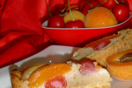 Пирог с абрикосами и черешней: шаг 9