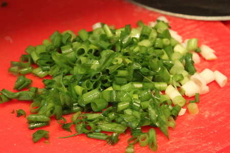 Сытный салатик с сельдью, рисом и авокадо.: шаг 2