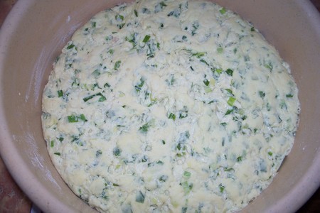 Кукурузный хлеб  на кефире с зеленым луком: шаг 5